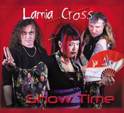 Lamia Cross : Show Time